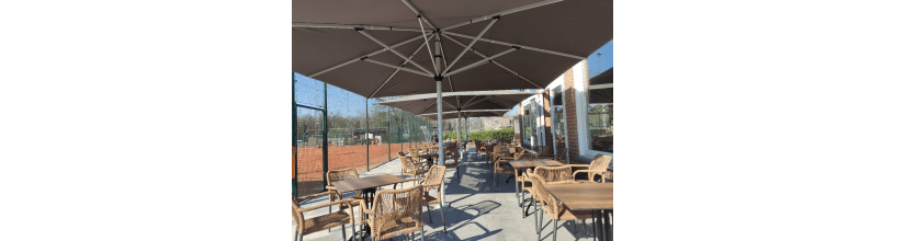 Basto Grote Horeca Parasol - 400x400 cm of 500x500 cm | Gipro Parasols